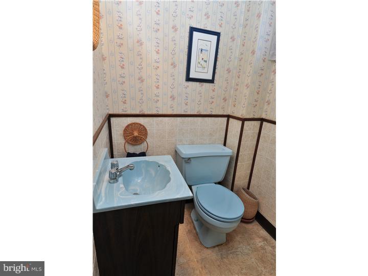 938 Georgetown Road Swarthmore, PA 19081 - Photo 21 of 22 Half Bath