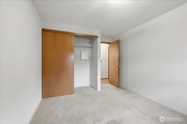 $499,950 | 7116 105th Street East, Puyallup, WA 98373