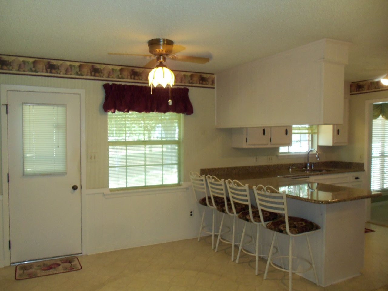 1155 West Parks Road Raymond, MS 39154 - Photo 2 of 34 Photo 3