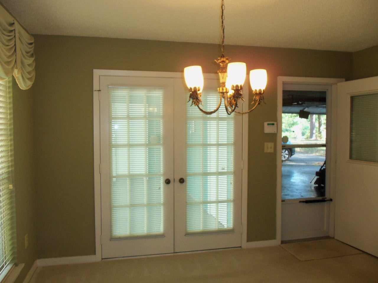 1155 West Parks Road Raymond, MS 39154 - Photo 21 of 34 Photo 22