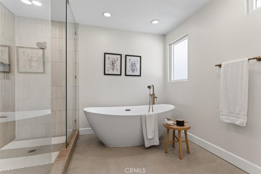 1070 South Road Runner Road Anaheim, CA 92807 - Photo 27 of 70