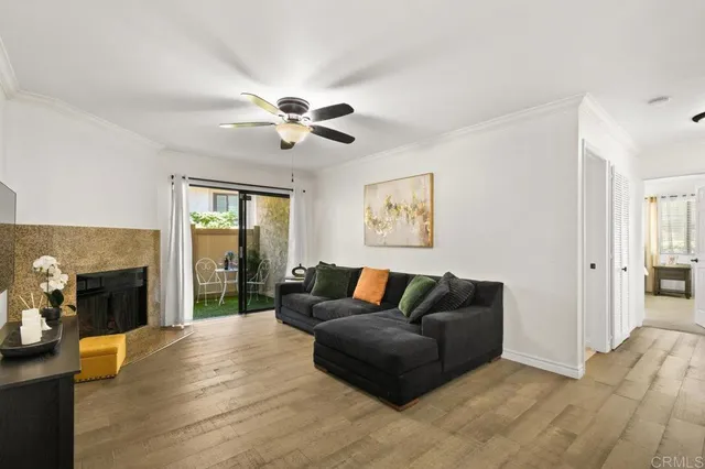 $535,000 | 9959 Azuaga Street, Unit I105, San Diego, CA 92129