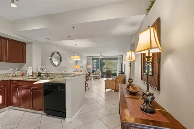 $4,950 | 4910 Deerfield Way, Unit A103, Naples, FL 34110