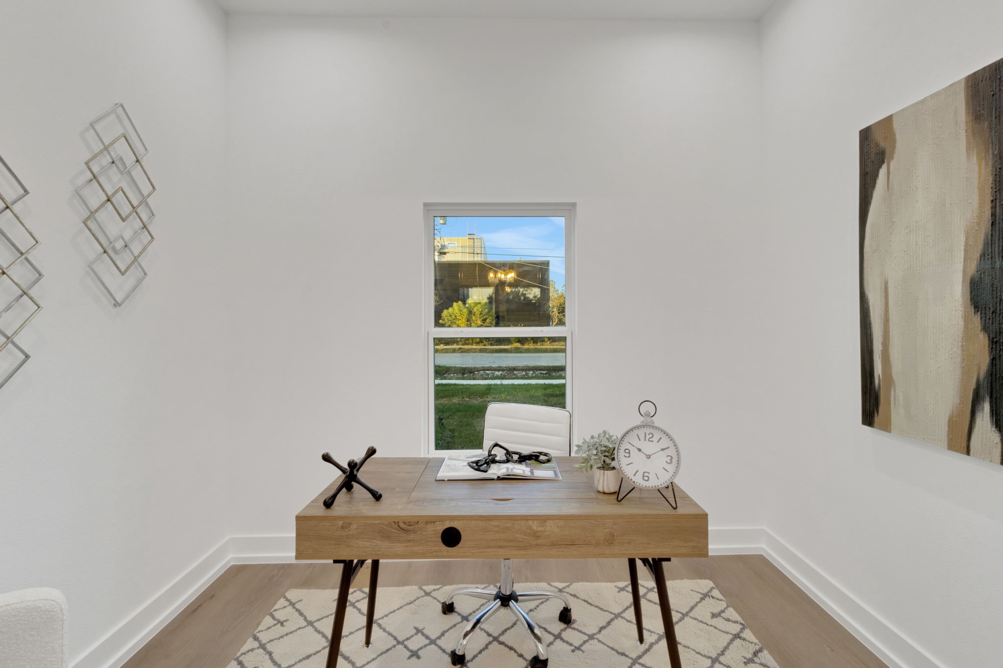 4202 Plaag Street Houston, TX 77016 - Photo 10 of 38 Dedicated office space with serene views and plenty of natural light.