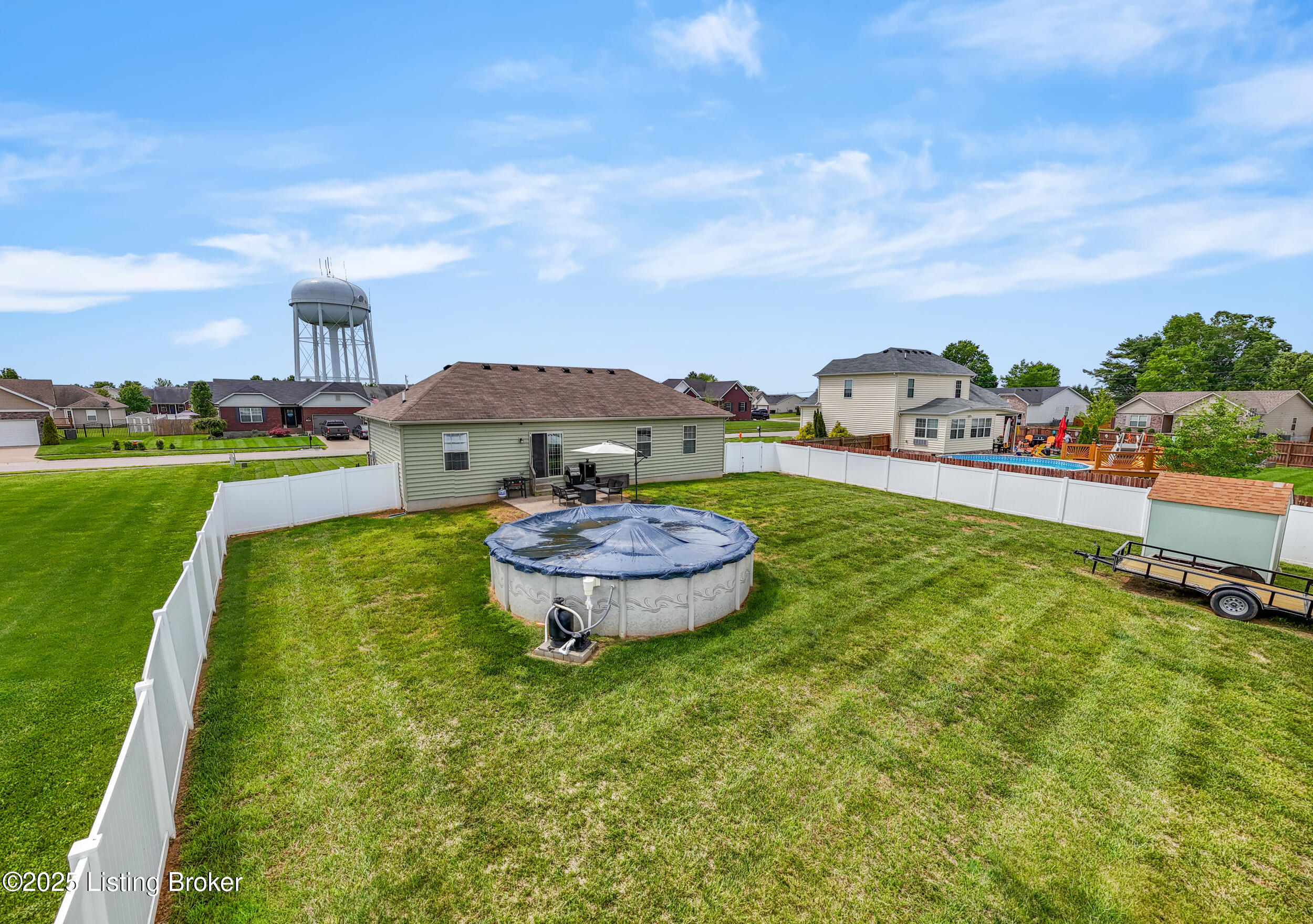 894 Golden Wing Road Mount Washington, KY 40047 - Photo 29 of 32 DJI_20250510121532_0003_D