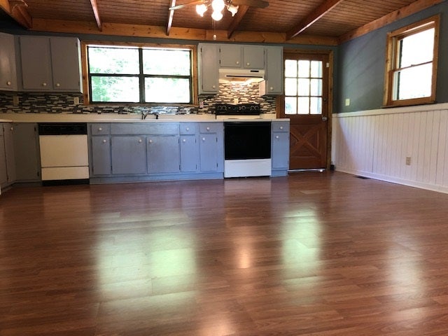 421 Gillock Road Glasgow, KY 42141 - Photo 10 of 19 Gallery Image 10