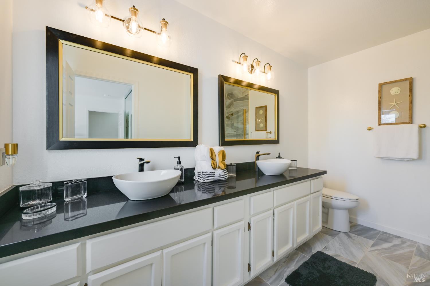 14 Summerhill Court San Rafael, CA 94903 - Photo 15 of 29