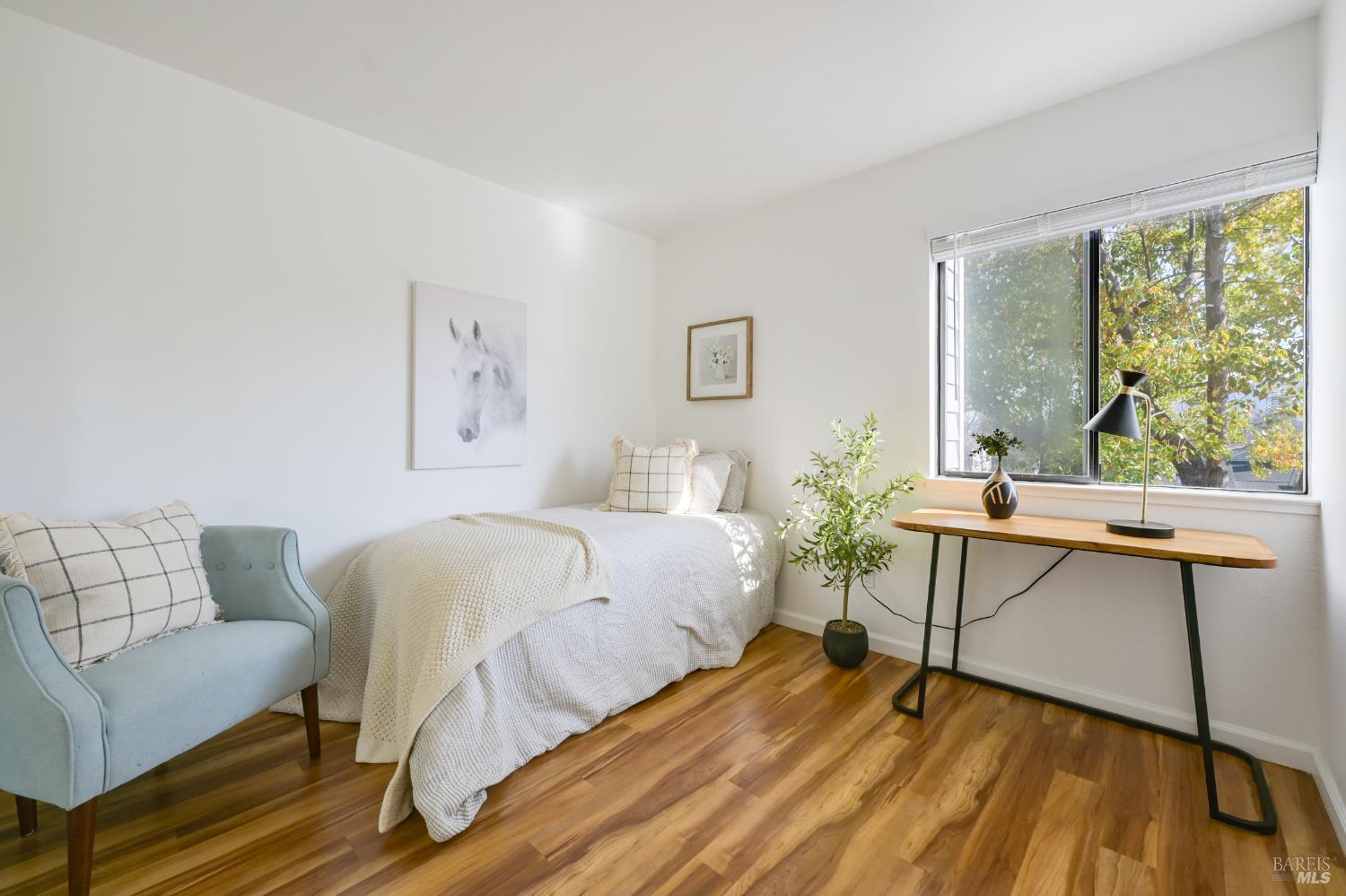 14 Summerhill Court San Rafael, CA 94903 - Photo 17 of 29