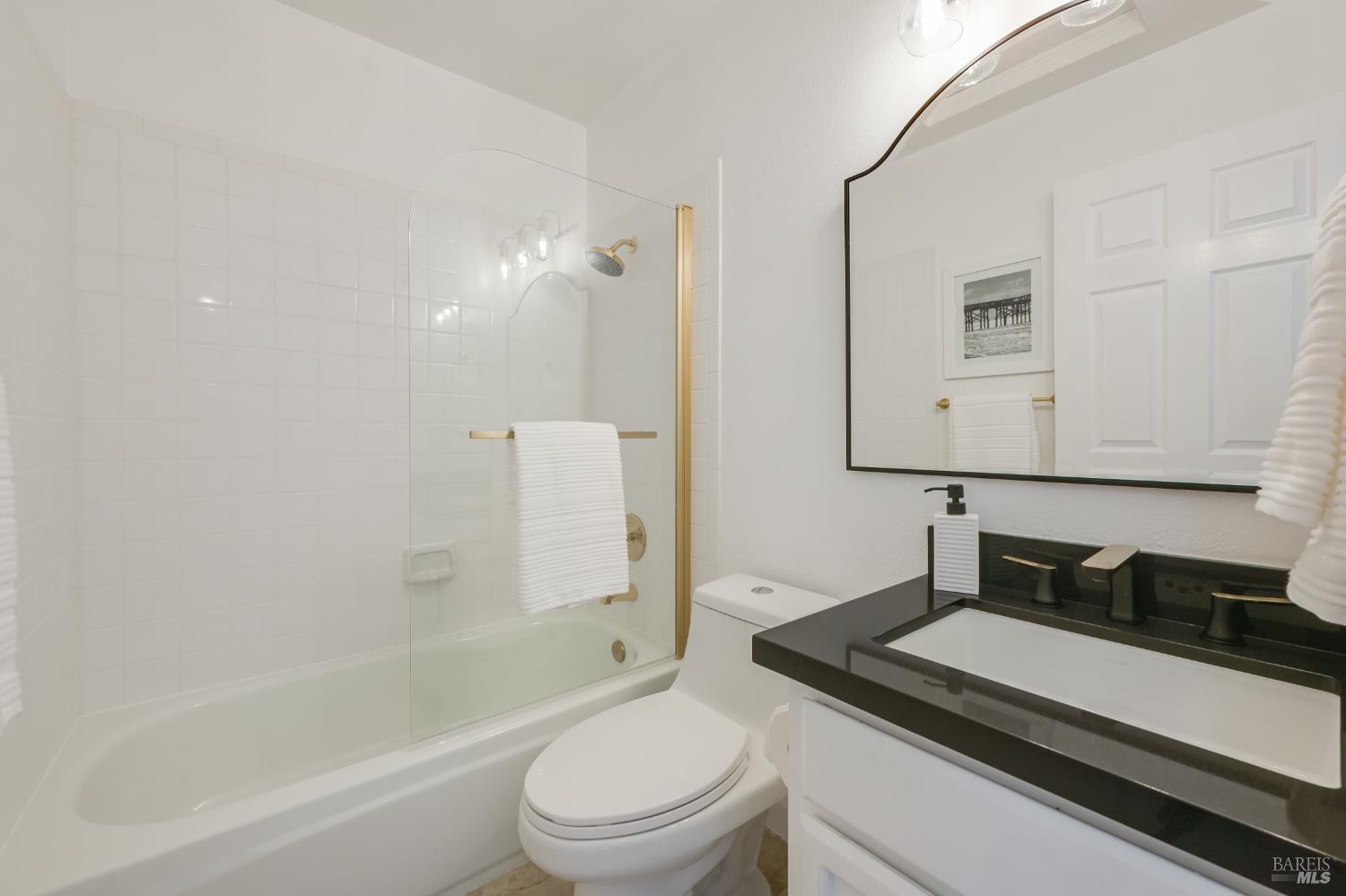 14 Summerhill Court San Rafael, CA 94903 - Photo 20 of 29