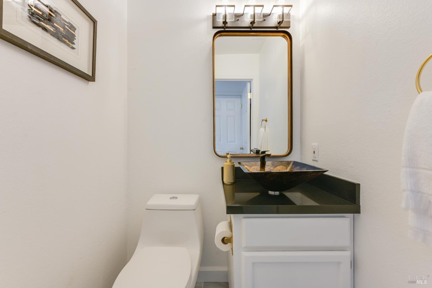 14 Summerhill Court San Rafael, CA 94903 - Photo 21 of 29