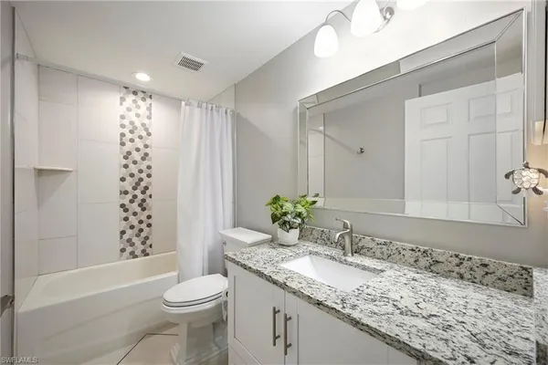 $269,900 | 7821 Great Heron Way, Unit 205, Naples, FL 34104