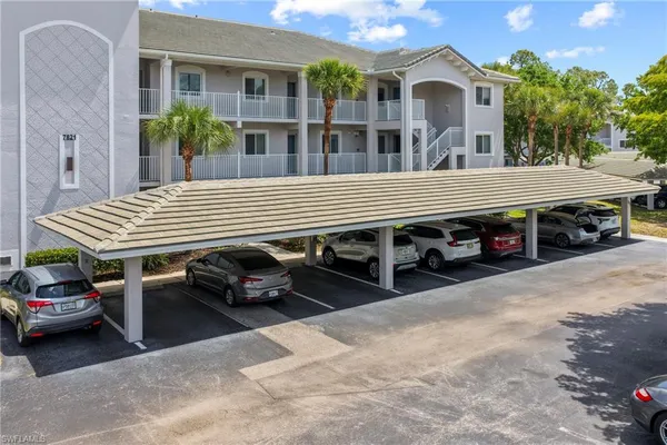 $269,900 | 7821 Great Heron Way, Unit 205, Naples, FL 34104