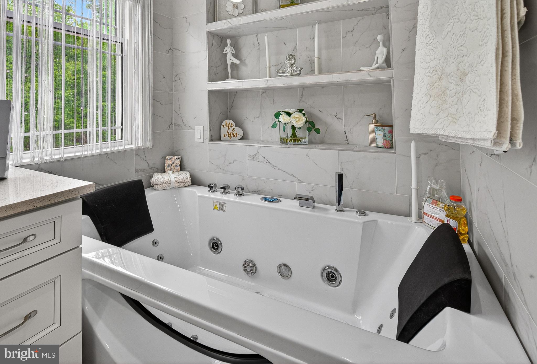 4603 Lathe Road Owings Mills, MD 21117 - Photo 39 of 87 MASTER BATHROOM BATHTUB FOR TWO