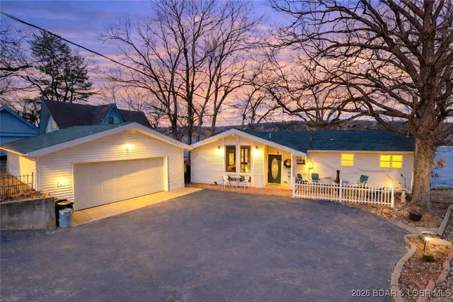 $749,750 | 6521 Shady Slope Circle, Osage Beach, MO 65065