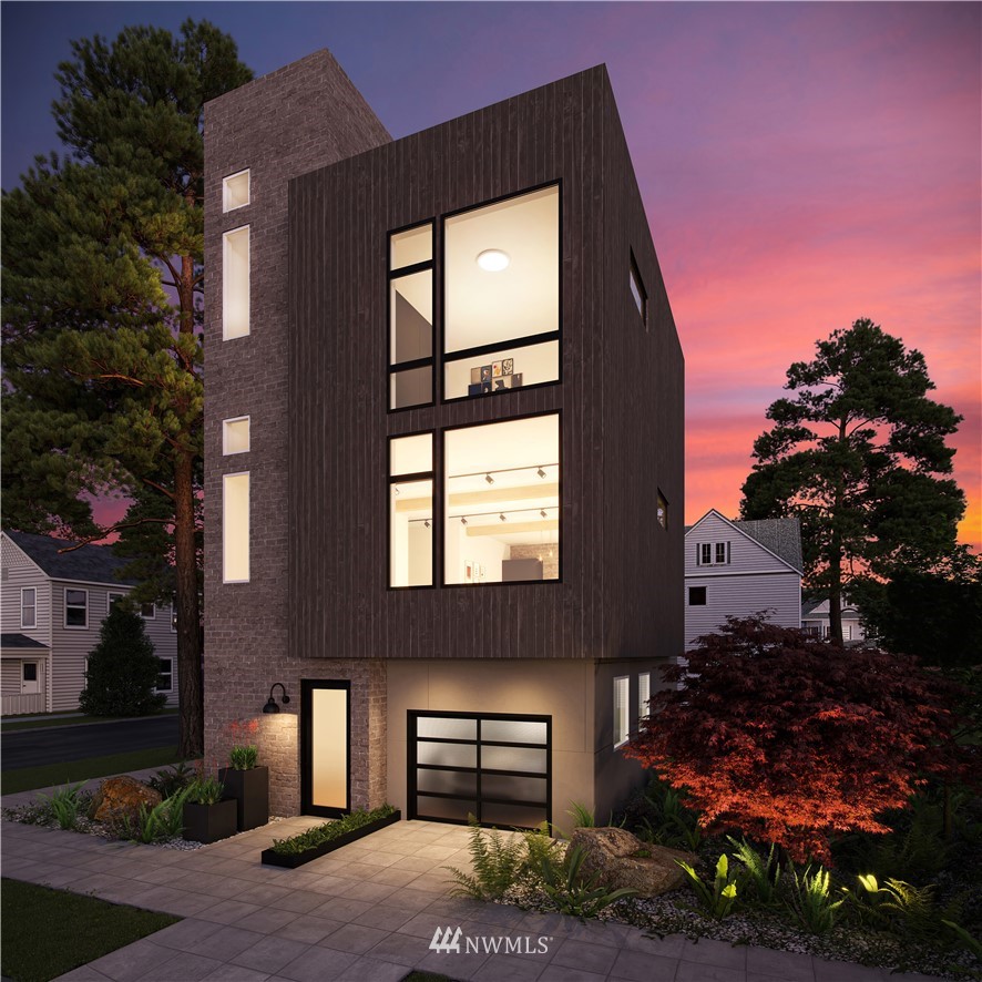 4620 Dayton Avenue North