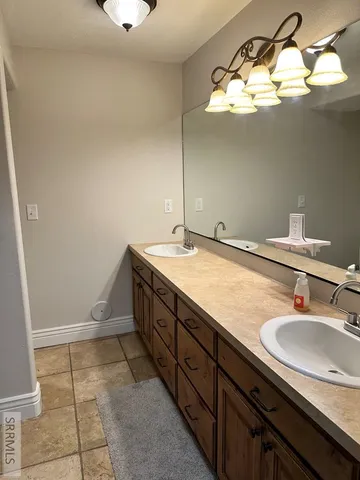 $550,000 | 668 Eaglewood Drive, Rexburg, ID 83440