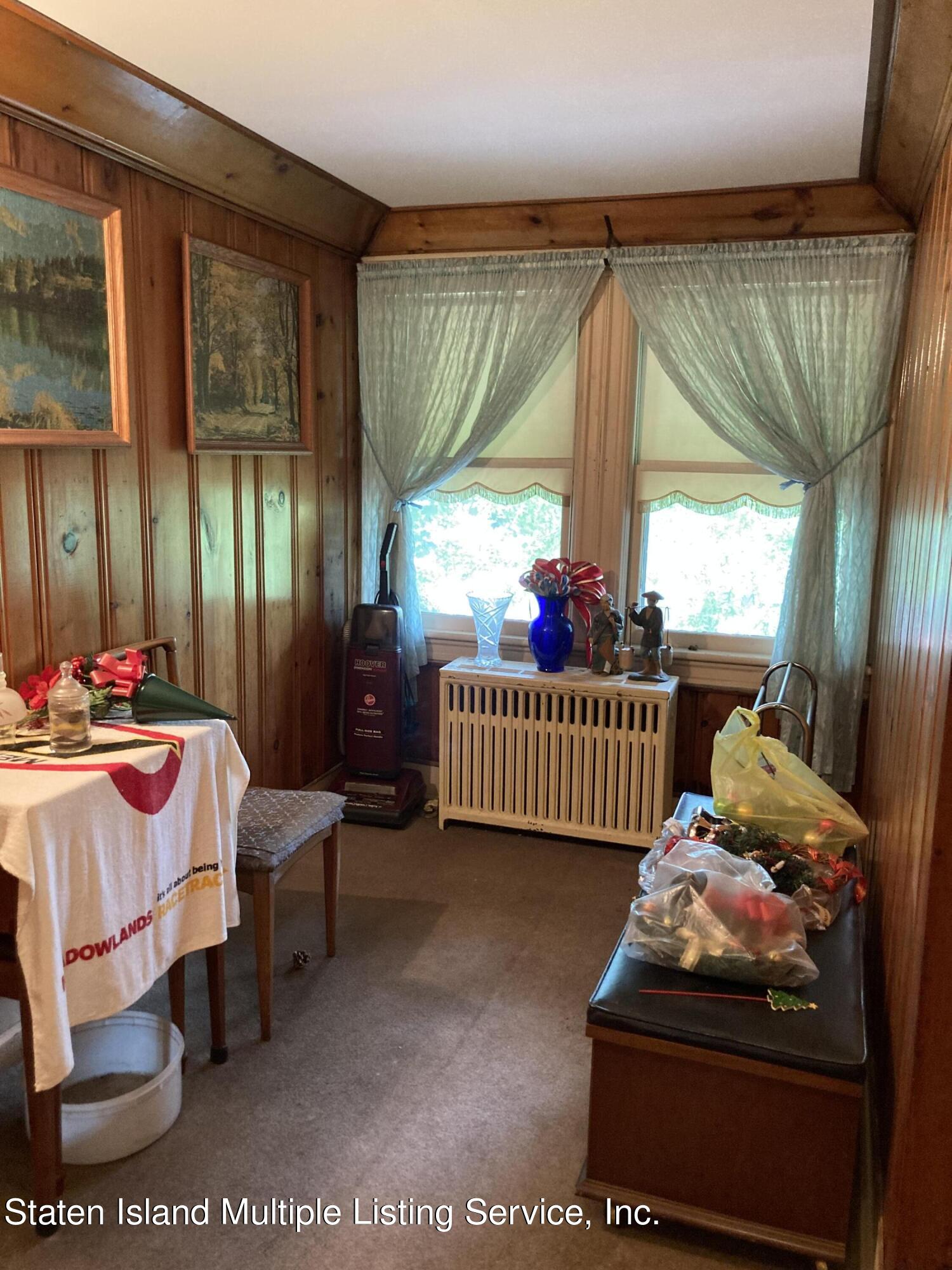 314 Oder Avenue Staten Island, NY 10304 - Photo 11 of 15 IMG_4335