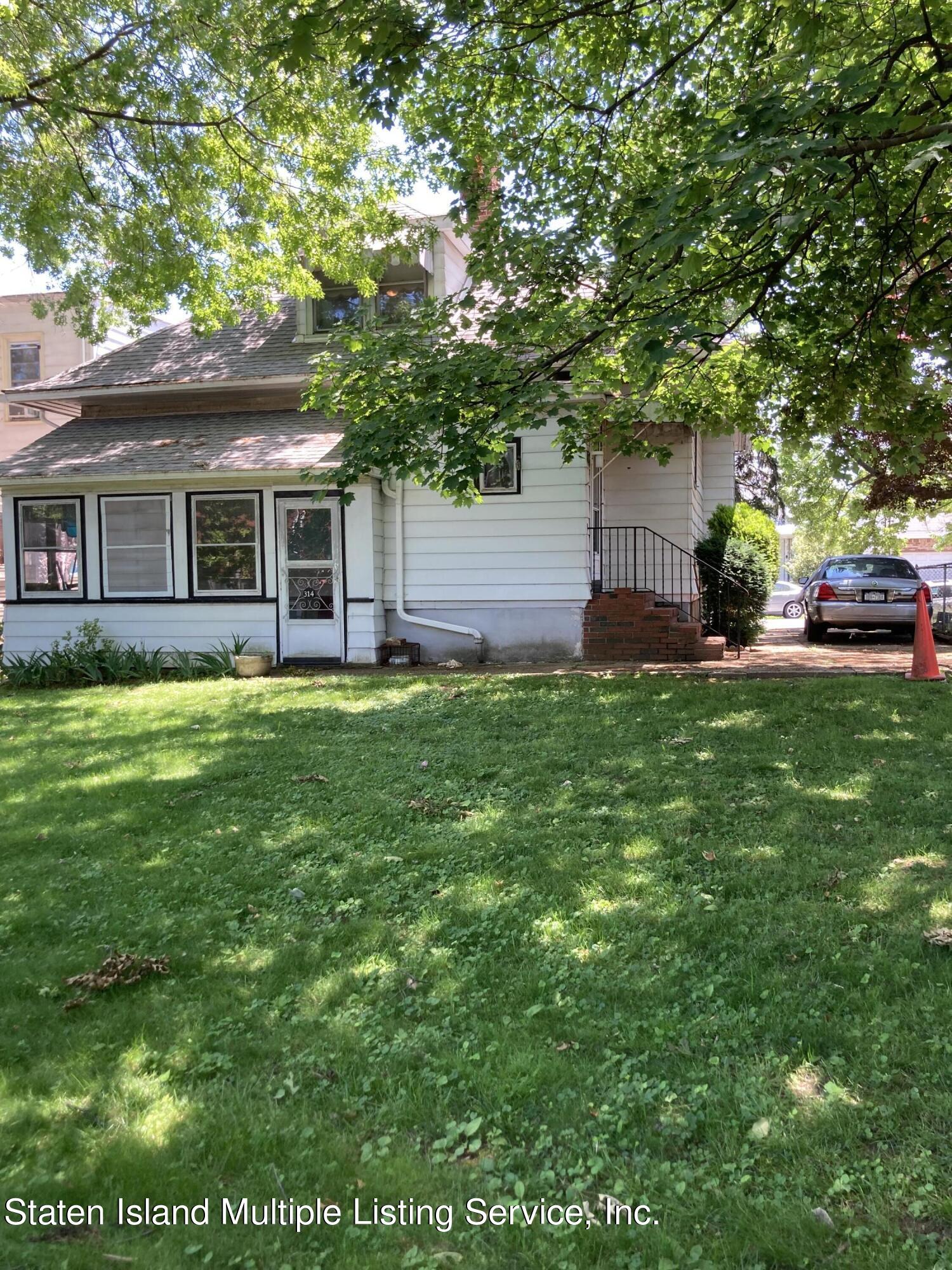 314 Oder Avenue Staten Island, NY 10304 - Photo 14 of 15 IMG_4139