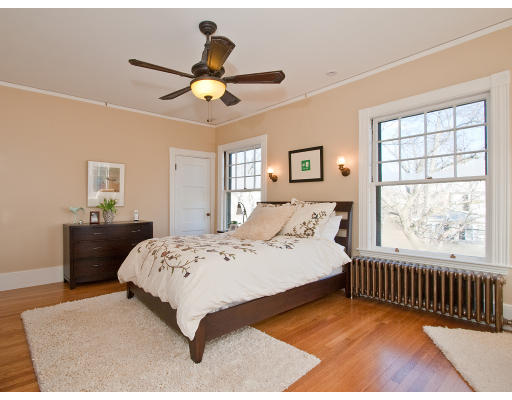 13 Addison Street Arlington, MA 02476 - Photo 12 of 27 Gallery Image 12