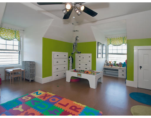 13 Addison Street Arlington, MA 02476 - Photo 20 of 27 Gallery Image 20