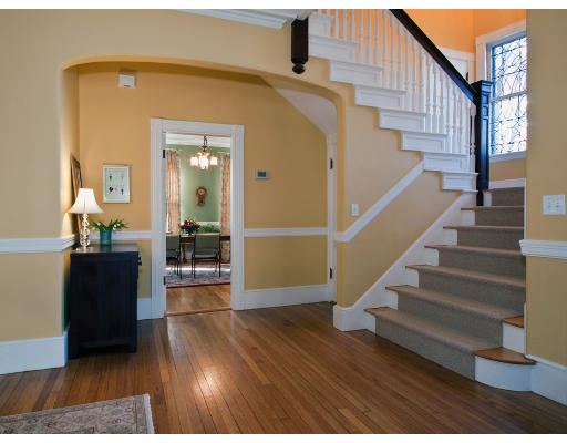 13 Addison Street Arlington, MA 02476 - Photo 2 of 27 Gallery Image 2