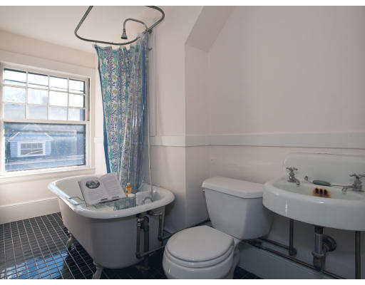 13 Addison Street Arlington, MA 02476 - Photo 22 of 27 Gallery Image 22