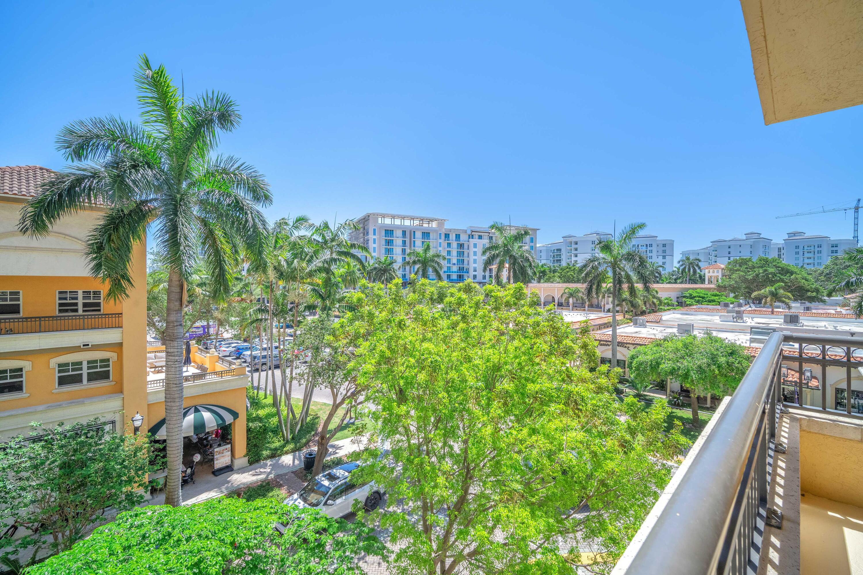 101 Plaza Real South, Unit 829 Boca Raton, FL 33432 - Photo 27 of 37 DSC_6799