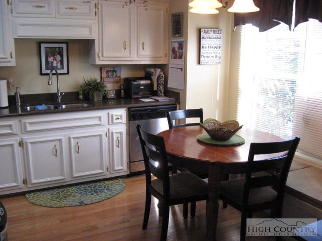 370-34 Meadow Ridge Road Boone, NC 28607 - Photo 13 of 36 Gallery Image 13