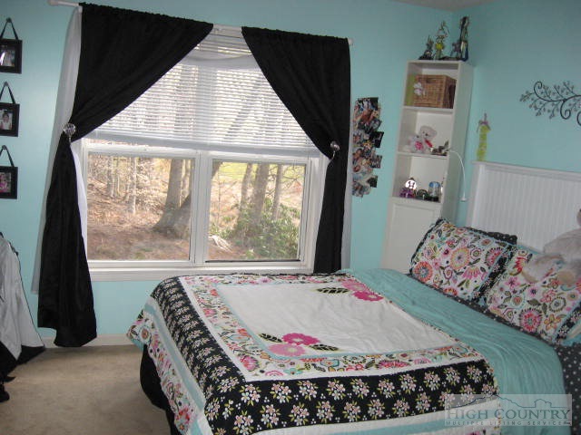 370-34 Meadow Ridge Road Boone, NC 28607 - Photo 14 of 36 Gallery Image 14