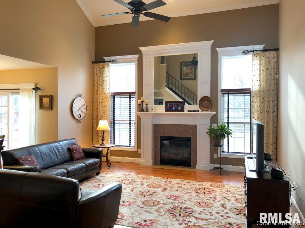205 Ramblewood Road Chatham, IL 62629 - Photo 8 of 33 Gallery Image 8