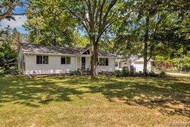 5304 West Ray Road Linden, MI 48451 - Photo 18 of 36
