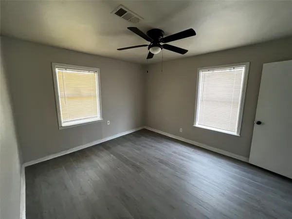 $1,995 | 5727 Doolittle Boulevard, Houston, TX 77033
