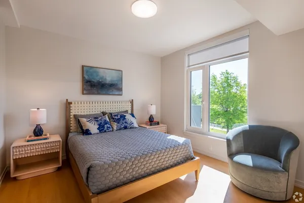 $3,250 | 77 New Street, Unit 115, Cambridge, MA 02138