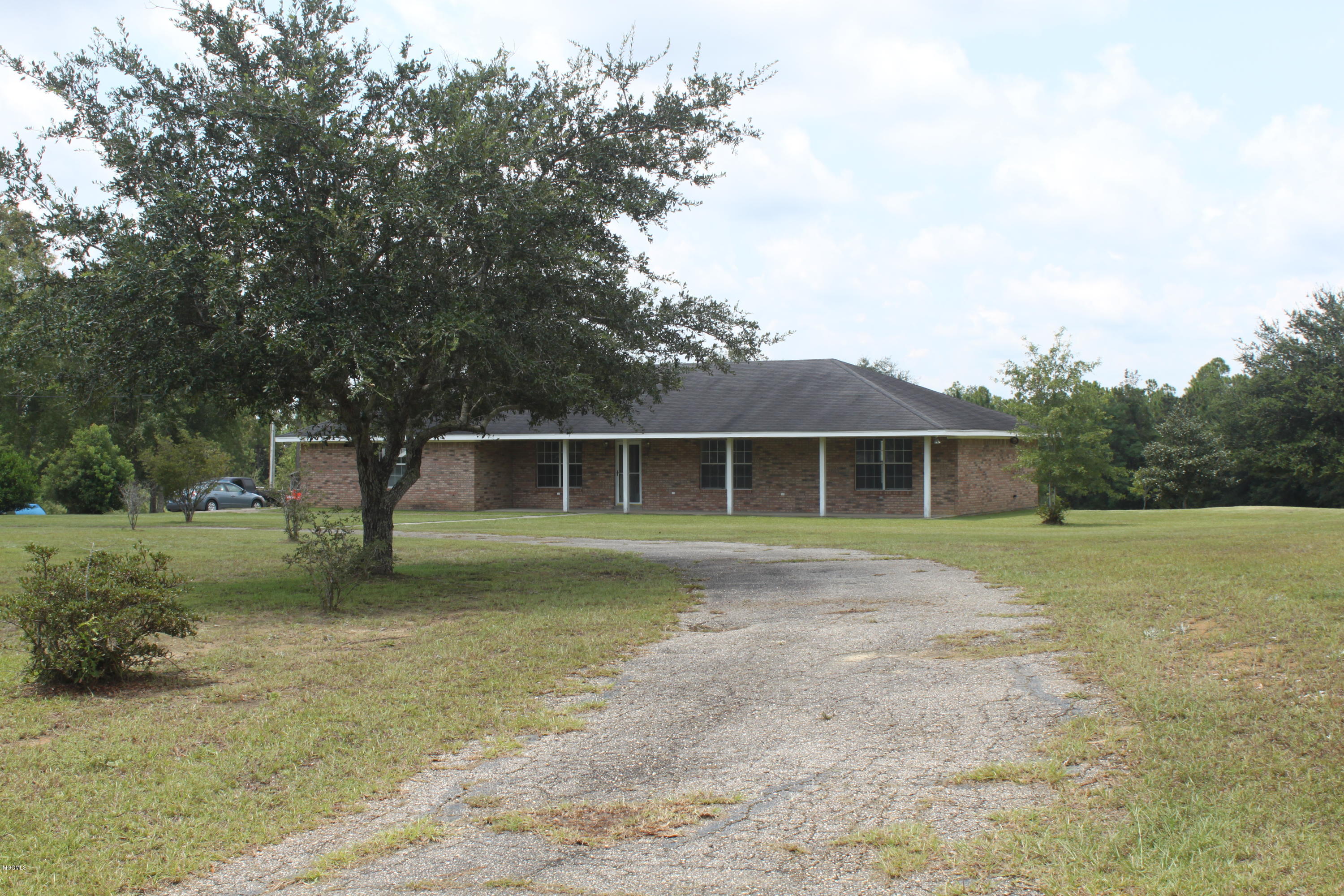16493 Three Rivers Road Biloxi, MS 39532 - Photo 12 of 12 IMG_1555