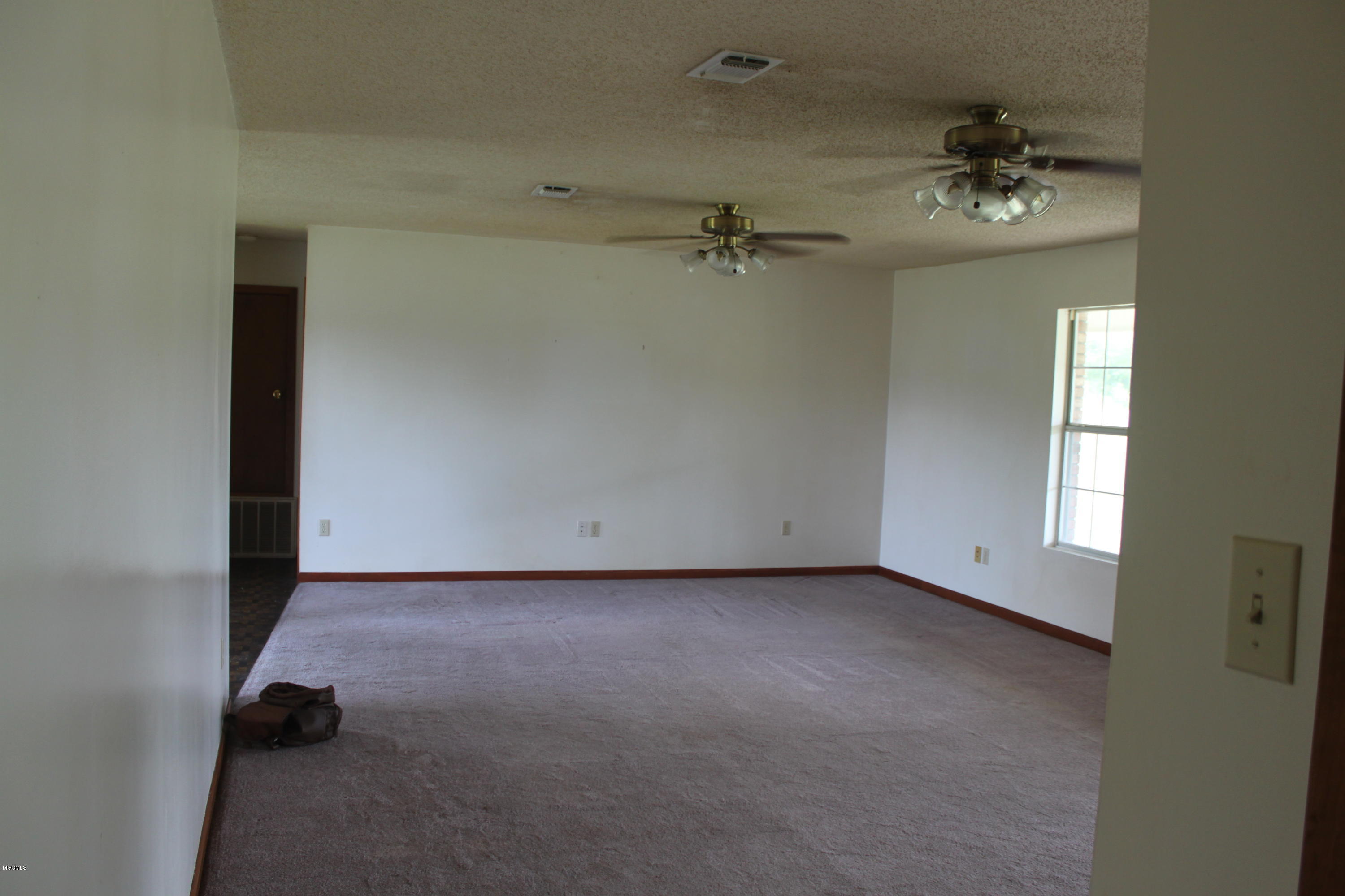16493 Three Rivers Road Biloxi, MS 39532 - Photo 3 of 12 16493 3 RIVERS - 3