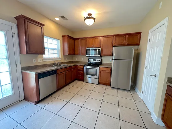 $1,795 | 126 Tuscany Court, Ladson, SC 29456