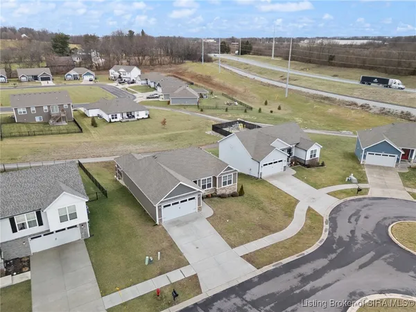 $389,900 | 4219 Toms Way, Jeffersonville, IN 47130