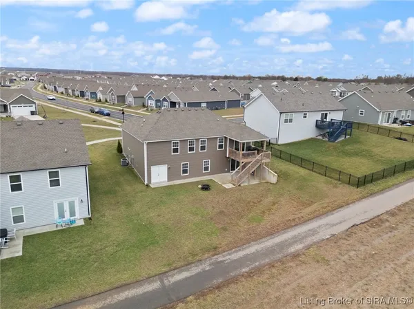 $389,900 | 4219 Toms Way, Jeffersonville, IN 47130