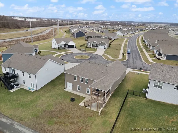 $389,900 | 4219 Toms Way, Jeffersonville, IN 47130