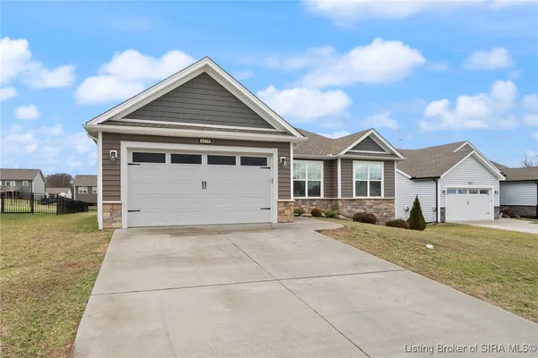 $389,900 | 4219 Toms Way, Jeffersonville, IN 47130