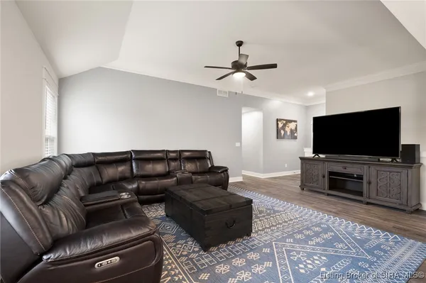 $389,900 | 4219 Toms Way, Jeffersonville, IN 47130