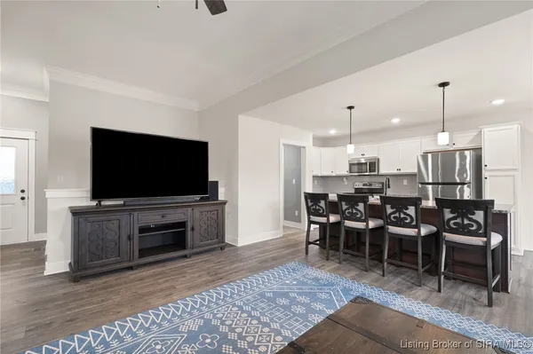 $389,900 | 4219 Toms Way, Jeffersonville, IN 47130
