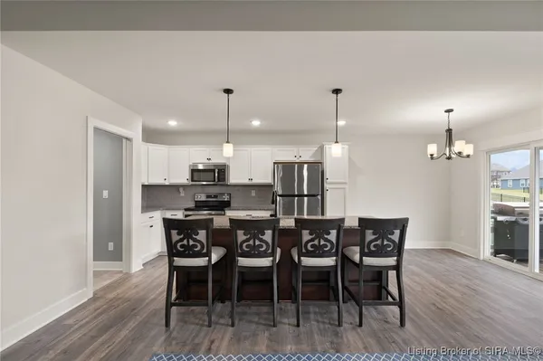 $389,900 | 4219 Toms Way, Jeffersonville, IN 47130
