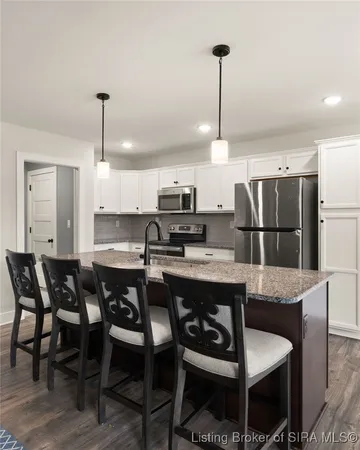 $389,900 | 4219 Toms Way, Jeffersonville, IN 47130