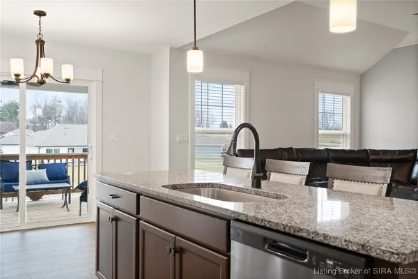 $389,900 | 4219 Toms Way, Jeffersonville, IN 47130