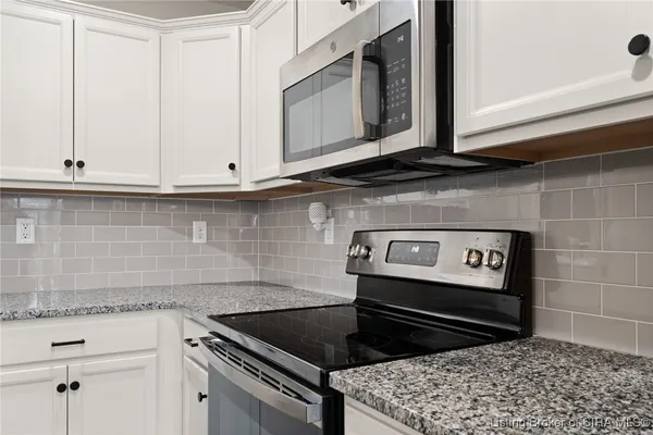 $389,900 | 4219 Toms Way, Jeffersonville, IN 47130