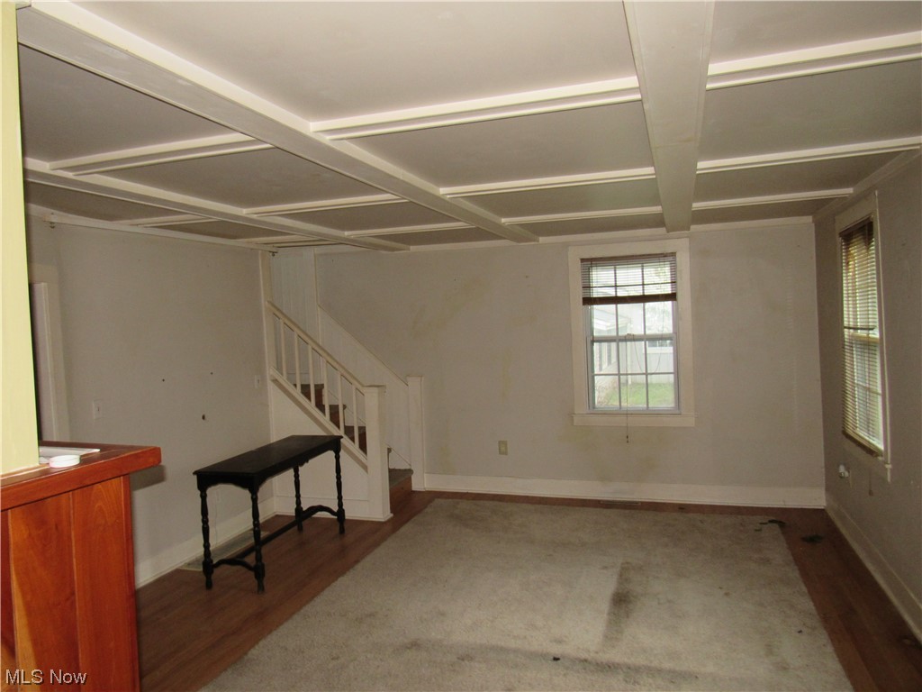 9895 Ravenna Road Chardon, OH 44024 - Photo 4 of 30
