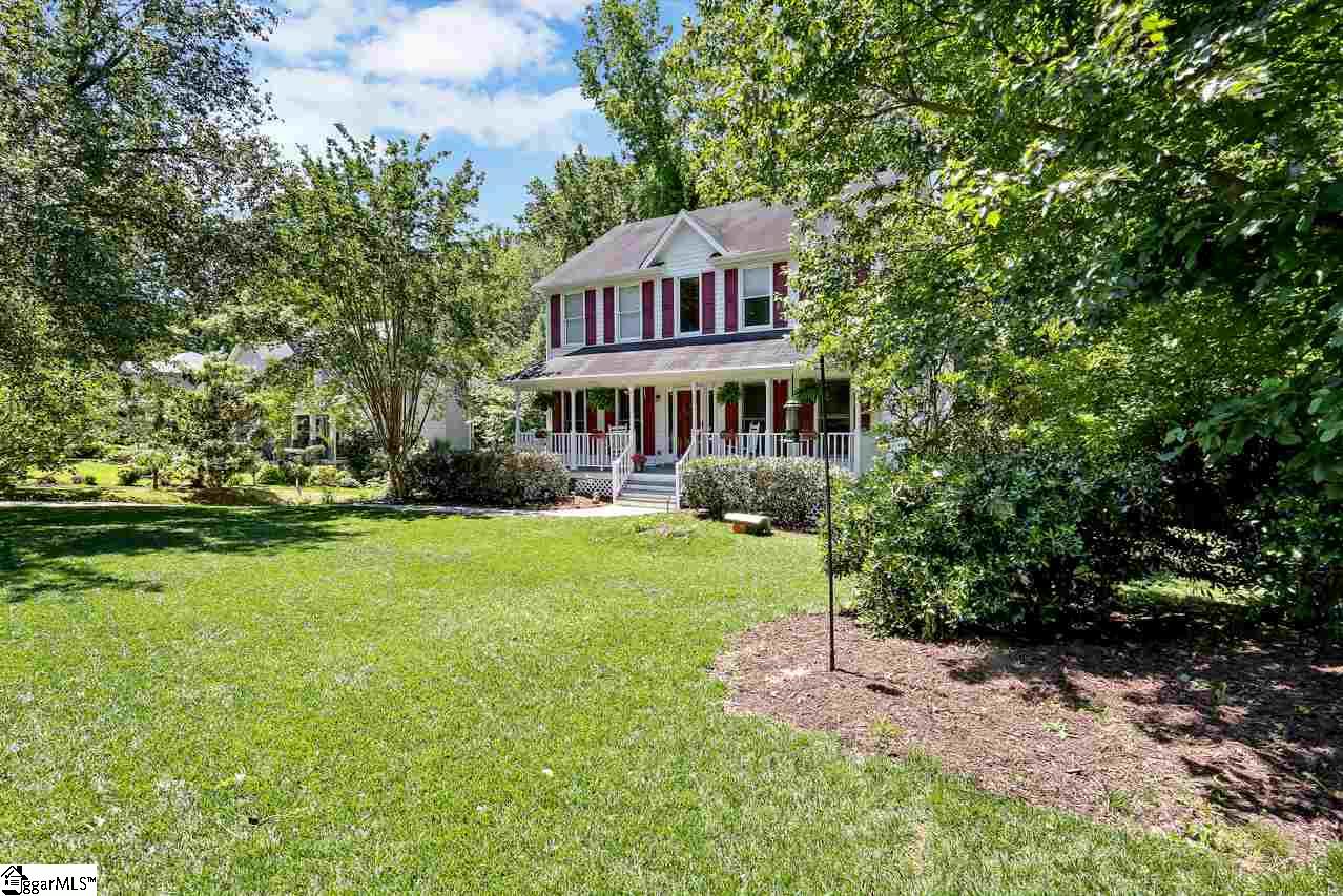 407 Foxhound Road Simpsonville, SC 29680 - Photo 3 of 35 Gallery Image 3