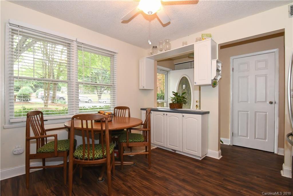 8224 Knights Bridge Road Charlotte, NC 28210 - Photo 8 of 17 Gallery Image 8