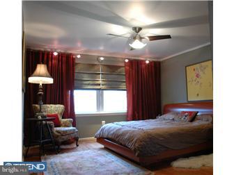 844 Cliff Road Bensalem, PA 19020 - Photo 3 of 3 Bedroom - Main